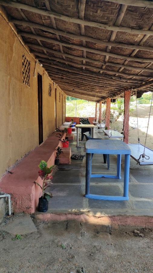 Waterfall Guesthouse Hampi Zewnętrze zdjęcie